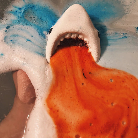 Shark Bath Bomb- With Water Color Changing Tablet Inside